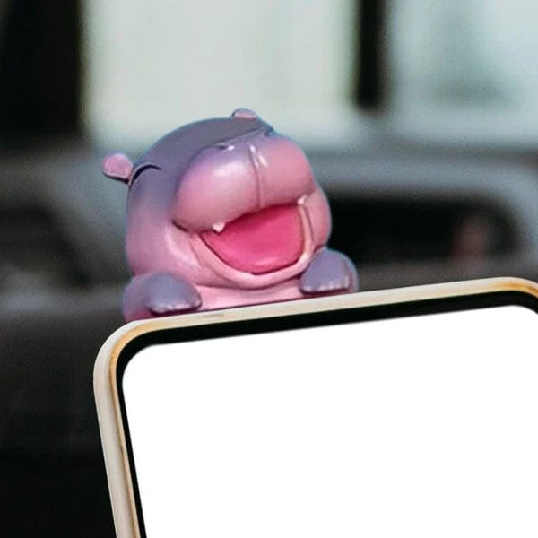 Hippo Huggers: The Phone Hugging Animals Collectable Figurine Blind Bag (1pc) - Image 4