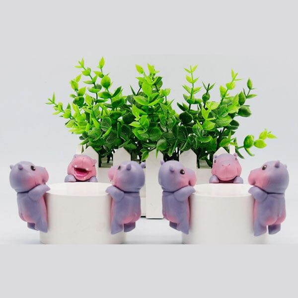 Hippo Huggers: The Phone Hugging Animals Collectable Figurine Blind Bag (1pc) - Image 7