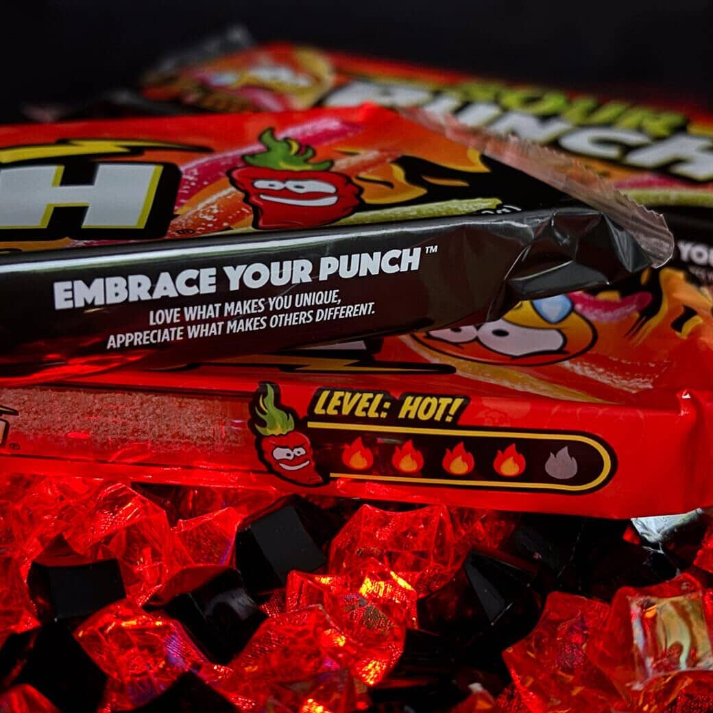 Sour Punch Scorchin Straws Tray 4.5oz - Image 4